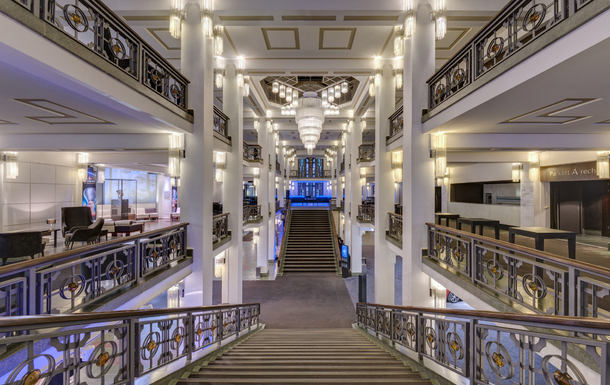 Berlin Friedrichstadt Palast