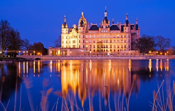 Schwerin Schloss Nachtaufnahme