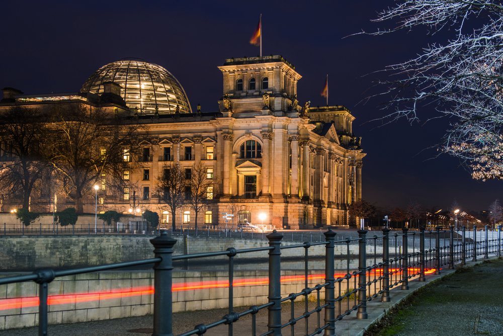Berliner Reichstag im Winter