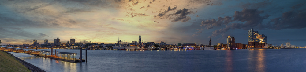 Hamburg Skyline