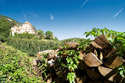 Zwischen Weinbergen und Schlössern – Südtirol-Auszeit im Schloss Hotel Korb